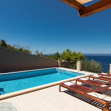 Villa Seafront Stone Blato (Korcula)